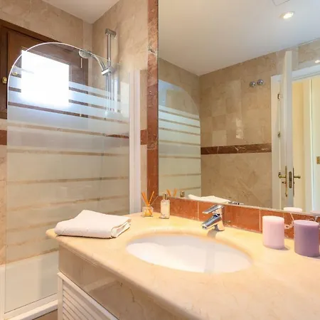 Apartment Duplex Nagueles *