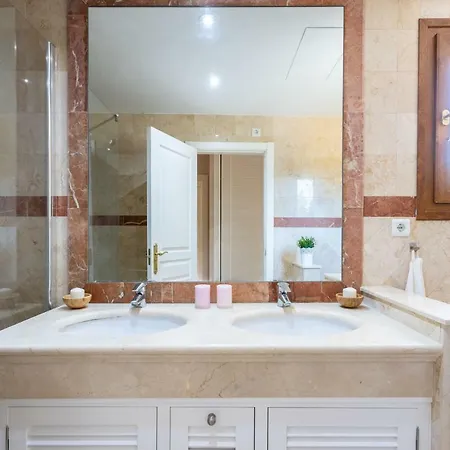 Apartment Duplex Nagueles *